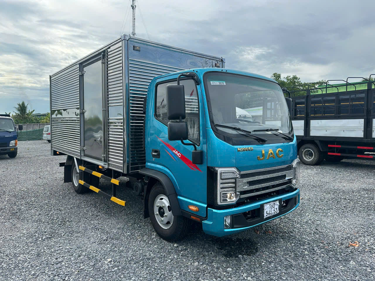 jac 1t95 thùng kín