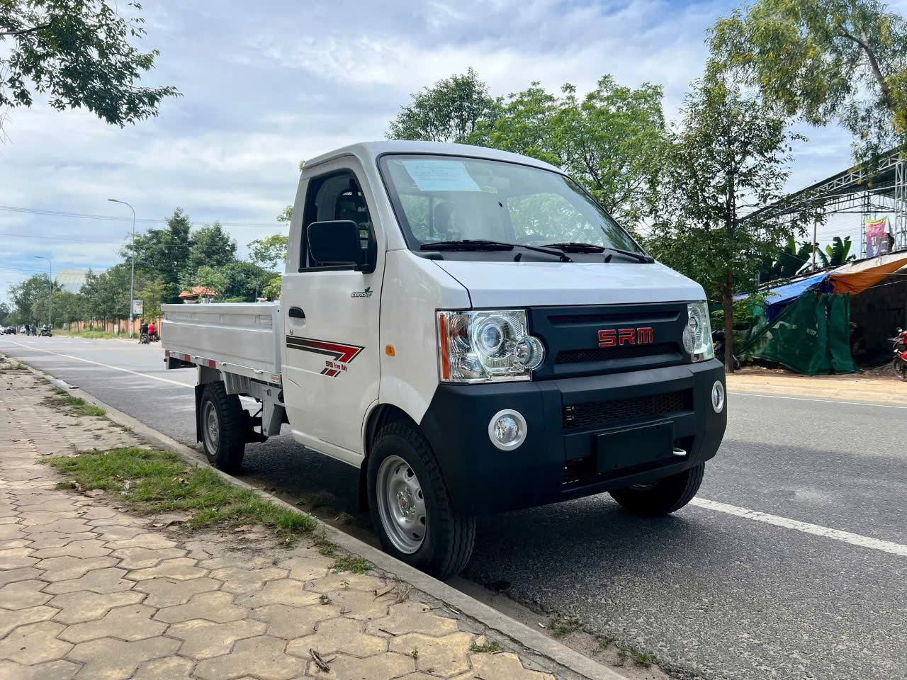 xe tải nhẹ 1 tấn